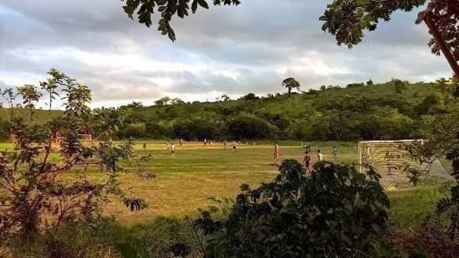 NOVO ESTADIO DE RIBEIRO DO SALTO,,FEITO POR DAQUINHA VEREADORA, POR ITAMAR PESSOA FERRAZ - RIBEIRO DO SALTO - BA