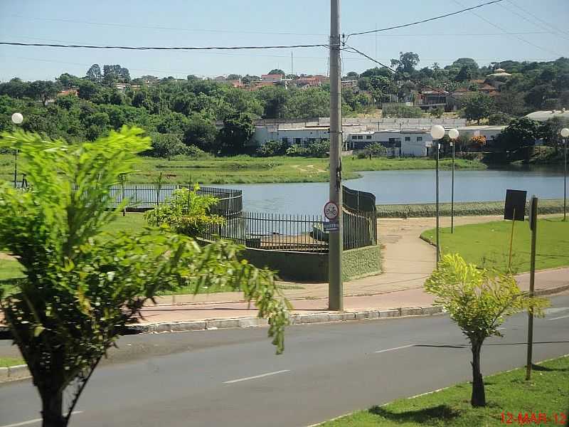 REPRESA DO CRREGO GUA ESPALHADA, VISTA DA AVENIDA PEDRO CARLETTO -  POR MARCO AURLIO ESPARZA - TAQUARITINGA - SP