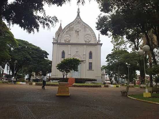 IGREJA EM TAQUARITUBA-FOTO:MARTINSMS - TAQUARITUBA - SP