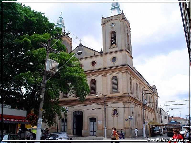 IGREJA MATRIZ  FOTO
FBIO BARROS - TATU - SP