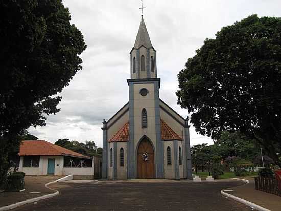 IGREJA DE N.SRA.APARECIDA EM TIBIRIA-FOTO:WILSON ALCARAS - TIBIRI - SP