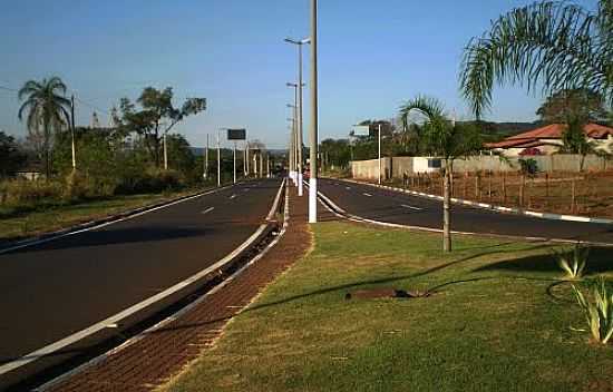 ENTRADA DA CIDADE-FOTO:PEDRO AGUINALDO  - TRABIJU - SP