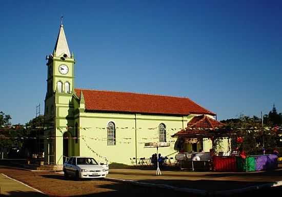 IGREJA MATRIZ-FOTO:PEDRO AGUINALDO  - TRABIJU - SP