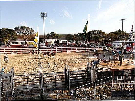 ARENA DE RODEIO-FOTO:LPSLPS - TUJUGUABA - SP