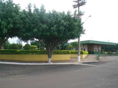 ENTRADA E TERMINAL RODOVIRIO ANEXO A PRAA ALBERTO JOS DA TRINDADE, POR ANDERSON DE FREITAS BONFIM - TURIBA - SP