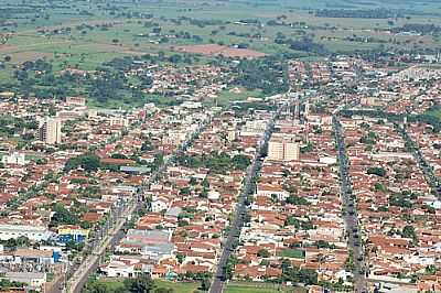 VISTA PARCIAL DA CIDADE, POR RIVA_JB. - UBARANA - SP