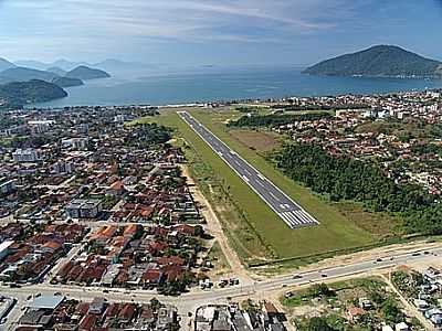 UBATUBA FOTO EMILIO CAMPI - UBATUBA - SP