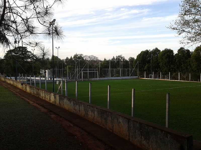 UCHOA-SP-CAMPO DE FUTEBOL-FOTO:UCHOASP.COM.BR - UCHOA - SP