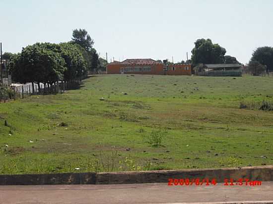 CHCARA EM URNIA-FOTO:SAMUEL ROELA  - URNIA - SP