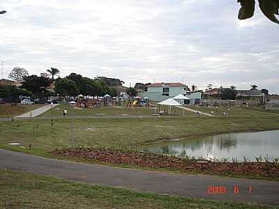 PARQUE MUNICIPAL MARIO
COVAS  FOTO , POR GDALTO - URUPS - SP