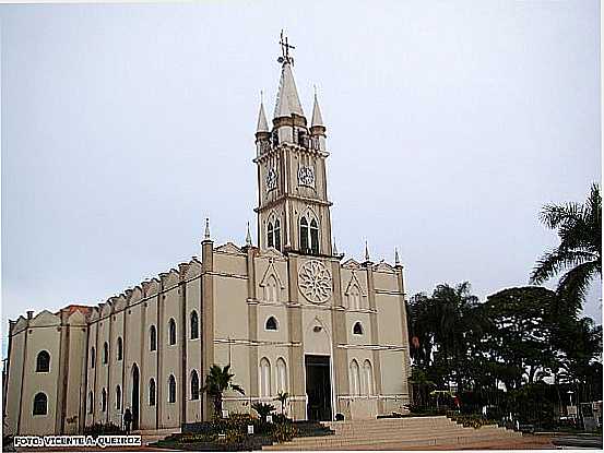 MATRIZ DE SO SEBASTIO EM VALENTIM GENTIL-SP-FOTO:VICENTE A. QUEIROZ - VALENTIM GENTIL - SP