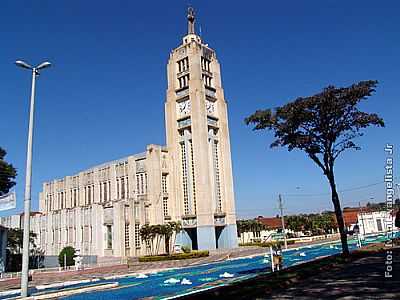 IGREJA SAGRADO CORAO DE JESUS - VERA CRUZ - SP  POR IVAN EVANGELISTA JR - VERA CRUZ - SP