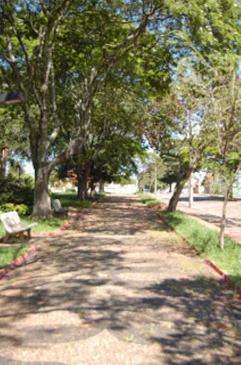 VERA CRUZ - SP FOTO DICASDEVIAGEMNANYEDEDE.BLOGSPOT - VERA CRUZ - SP