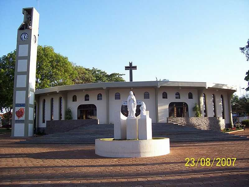 VIRADOURO-SP-IGREJA MATRIZ-FOTO:ROGER GIBRAN VIOLA  - VIRADOURO - SP
