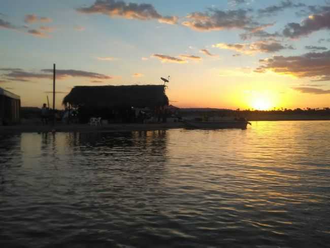 PRAIA DO MEIO RIO ARAGUAIA EM ANANS, POR JANILTON P DA SILVA - ANANS - TO