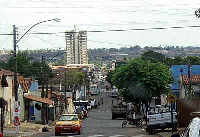 AVENIDA 1 DE JANEIRO  - ARAGUANA - TO