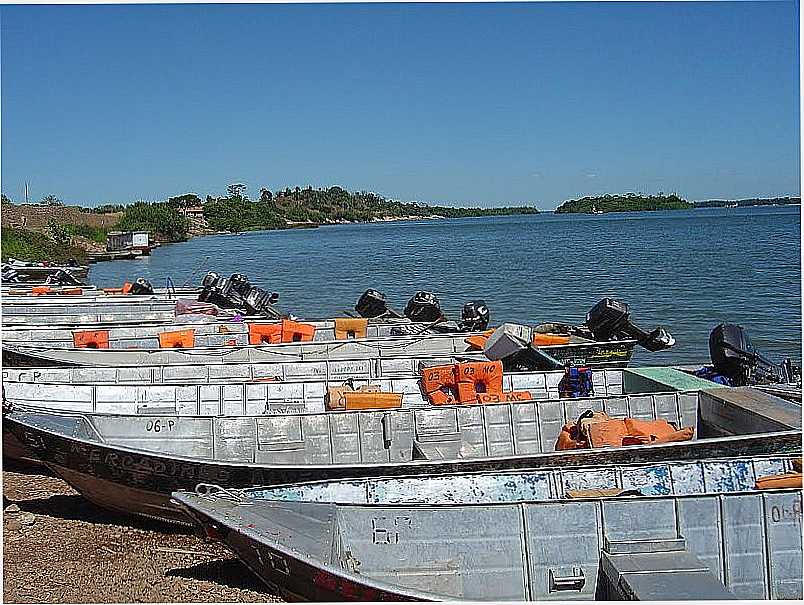 ARAGUAN-TO-BARCOS NO RIO ARAGUAIA-FOTO:TGUIMA - ARAGUAN - TO