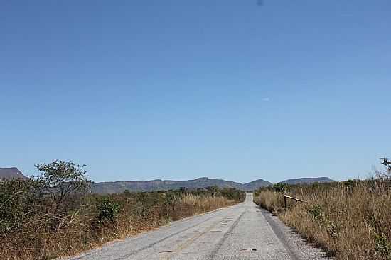 RODOVIA TO-050 EM ARRAIAS-TO-FOTO:DIMAS JUSTO - ARRAIAS - TO