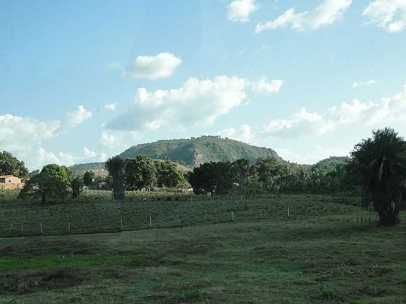 AXIX DO TOCANTINS-TO-VISTA DA REGIO  E A SERRA-FOTO:CAIO GRACO MACHADO  - AXIX DO TOCANTINS - TO