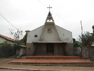 IGREJA CATLICA EM BURITI  POR ELVIS ANTONIO FERREIRA - BURITI DO TOCANTINS - TO