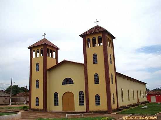 MATRIZ DE CRISTO REI-FOTO:VICENTE A. QUEIROZ - DARCINPOLIS - TO