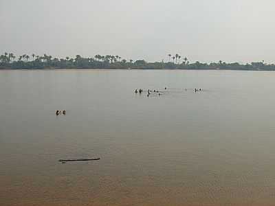 RIO ARAGUAIA  FOTO
POR EDUARDO FERREIRA DE LIMA  - ESPERANTINA - TO