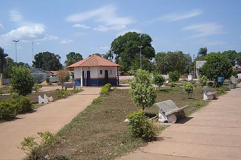 GOIATINS-TO-CORETO NA PRAA DA MATRIZ-FOTO:VIAGEMTURISMOAVENTURA. - GOIATINS - TO
