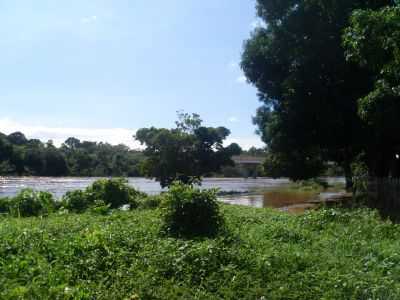 RIO MANOEL ALVES GRANDE, CHEIO, POR NEUSILENE ARRUDA CAMPOS - GOIATINS - TO