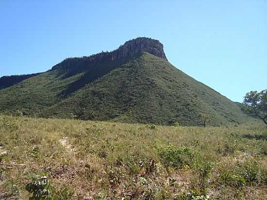 PONTA SUL DA SERRA DO ESPRITO SANTO-FOTO:ABNESTAIR  - MATEIROS - TO