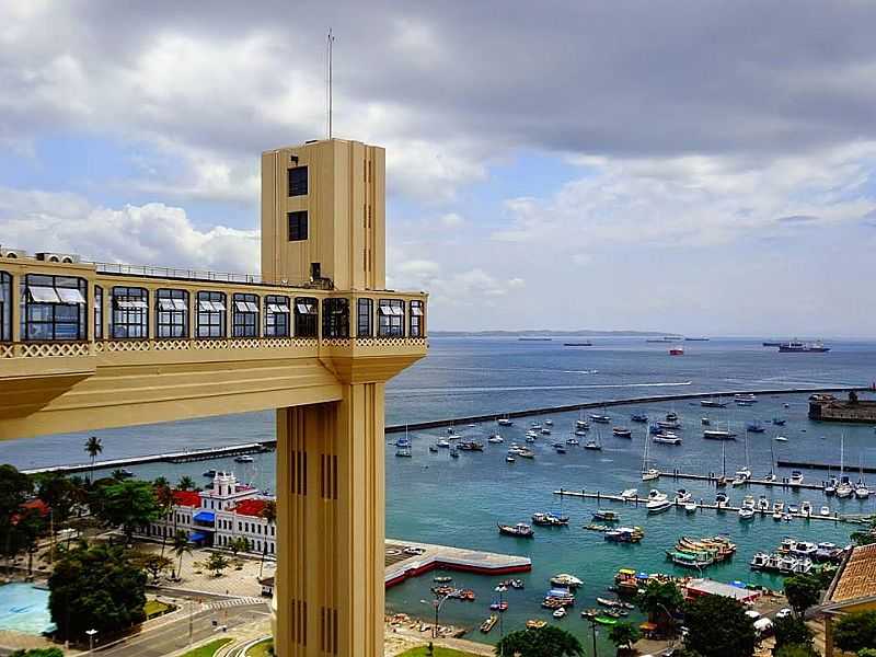 SALVADOR-BA-ELEVADOR LACERDA E A MARINA - SALVADOR - BA