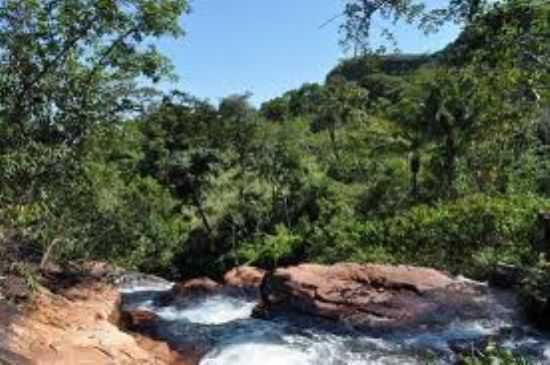 CACHOEIRA DO SU, POR GUSTAVO GONALVES FERNANDES - MONTE DO CARMO - TO