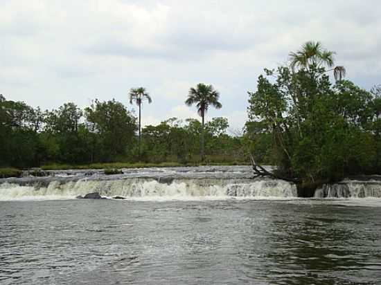 CACHOEIRA-FOTO:CARLOS HAMILTON SANT  - MONTE LINDO - TO