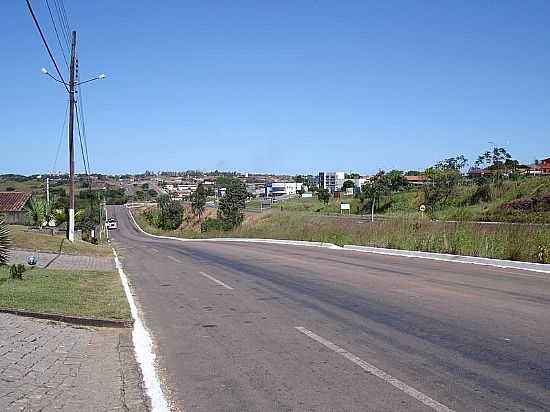 PARAISO DO TOCANTINS-TO-AVENIDA TRANSBRASILIANA-FOTO:MARCOPOLLOM - PARASO DO TOCANTINS - TO