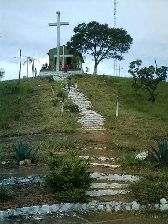 PARAISO DO TOCANTINS-TO-ESCADARIA PARA A CAPELA DA SERRA DO ESTRONDO-FOTO:COCHEBA - PARASO DO TOCANTINS - TO