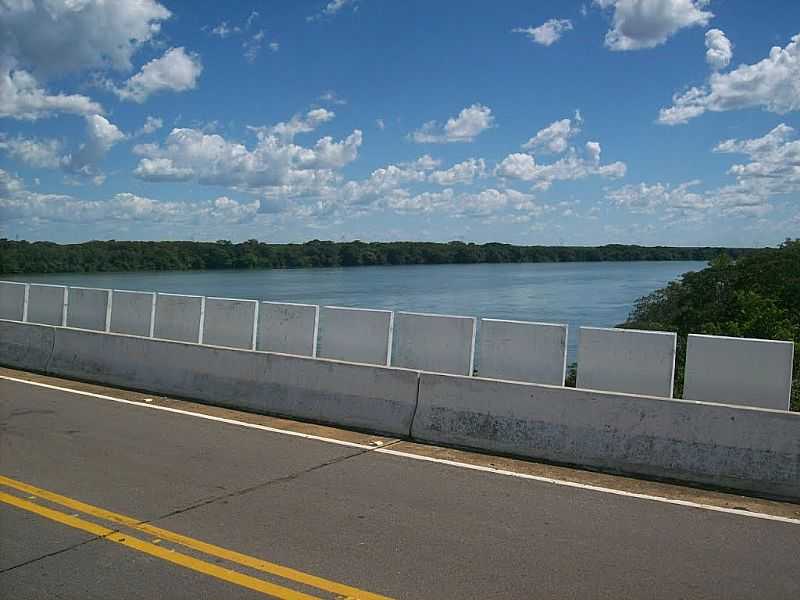 PEIXE-TO-PONTE SOBRE O RIO TOCANTINS-FOTO:ERNESTO.PALMAS - PEIXE - TO