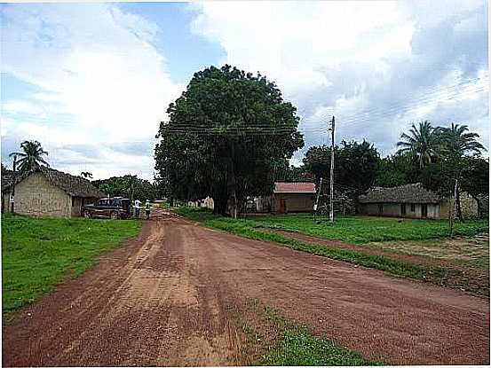 RUA DO POVOADO MANSINHA EM SO FELIX DO TOCANTINS-TO-FOTO:RAFAEL NOGUEIRA GARC... - SO FLIX DO TOCANTINS - TO