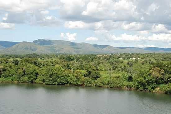 RIO TOCANTINS E CIDADE AO FUNDO-FOTO:DANIEL BARROS PEREIR  - SO SALVADOR DO TOCANTINS - TO