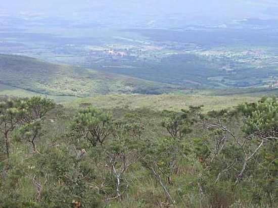 VISTA DE SANTA LUZIA DO ALTO DA SERRA-BA-FOTO:MARCELO TCHESCO - SANTA LUZIA - BA