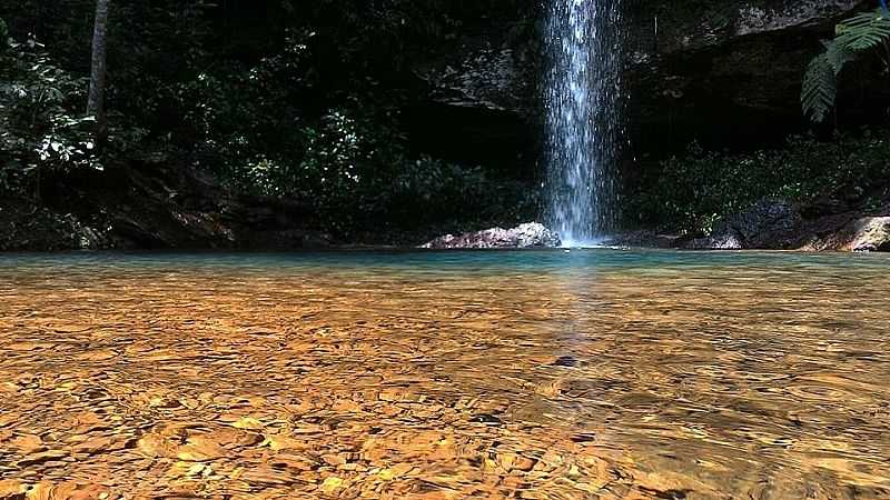 CACHOEIRA DA SAMBABA - TAQUARUU
FOTO: ANTONIO REZENDE - TAQUARUSSU DO TOCANTINS - TO