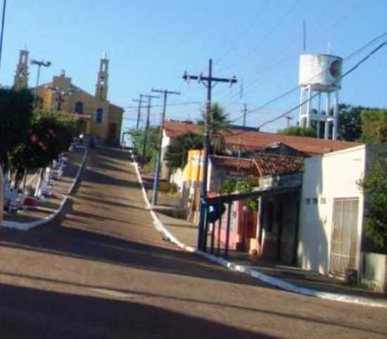 AVENIDA PRINCIPAL E IGREJA MATRIZ, POR - XAMBIO - TO