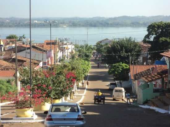 AVENIDA DA IGREJA MATRIZ EM XAMBIOA TO, POR GERSON - XAMBIO - TO