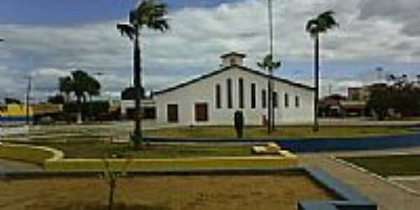 Praa e Igreja de N.Sra.de Santana-Foto:ADALBERTO ELETRICIST