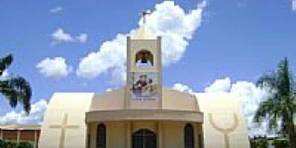 Igreja Matriz de Santo Antnio em Santo Antnio do Leste-Foto:Eduardo Gomes de Andrade