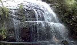 Rialma - Cachoeira Crrego Caf
por JULIERME.G.M...