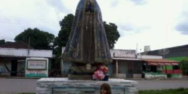 monumento de nossa senhora da aparecida, na entrada do distrito, Por Karla