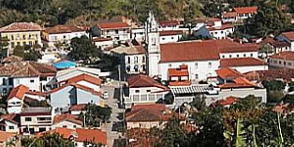 Areias-MG-Vista do centro da cidade-Foto:www.explorevale.com.br