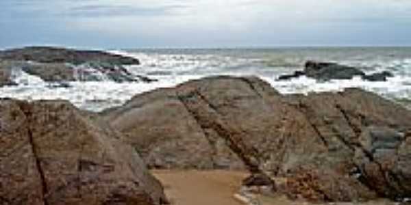 Rochas na Praia em Costa do Saupe-BA-Foto:LUCIO G. LOBO JNIOR