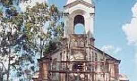 Cardoso de Almeida - Igreja em Cardoso de Almeida