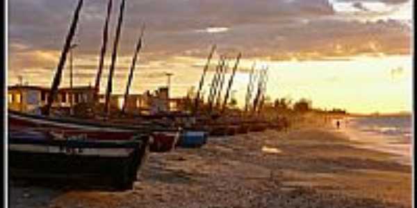 Barcos na orla de Praia do Pre-CE-Foto:Nick Ad@ms