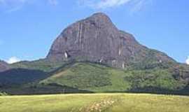 Vale do Matutu - Pico do Papagaio em Vale do Matutu-Foto:aguirre